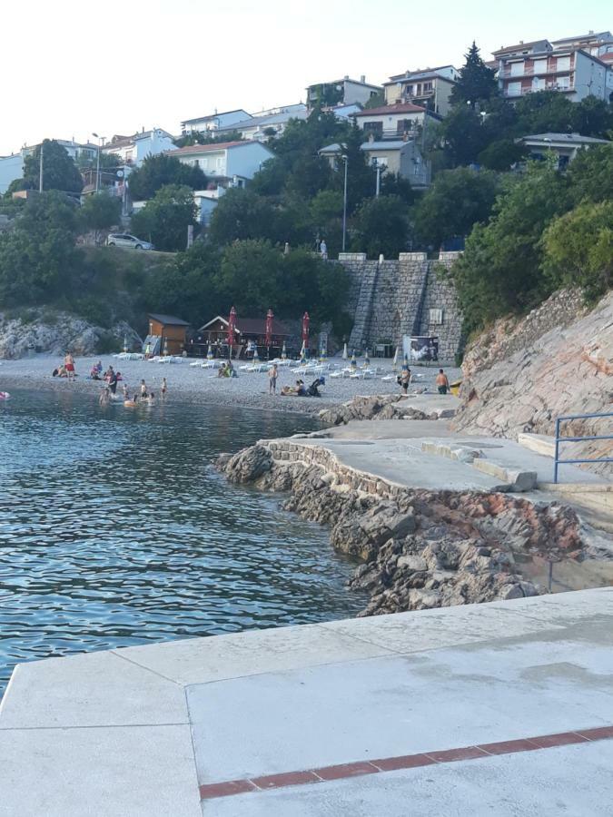 Dada Lejlighed Senj  Eksteriør billede